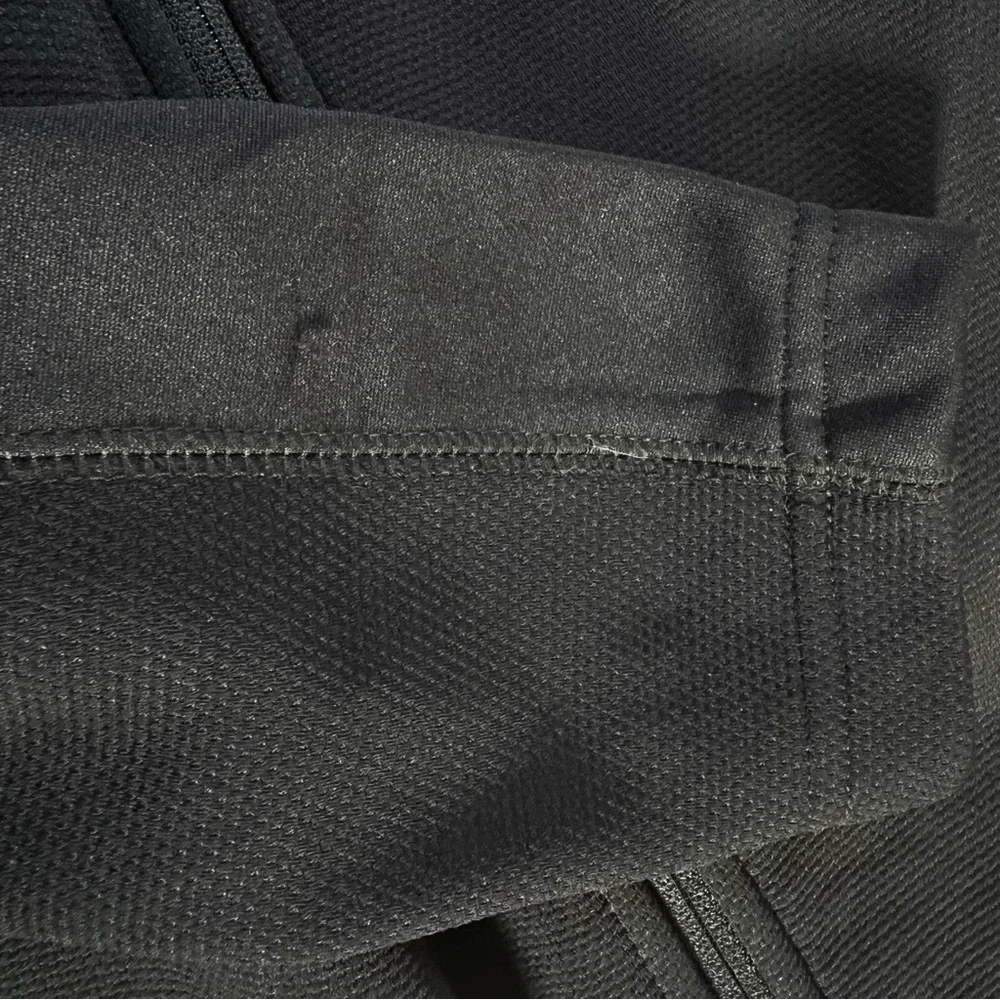 Tri-Mountsin Women’s Fleece Lined Black Jacket With Embroidered Dog Paw Small - Picture 11 of 12